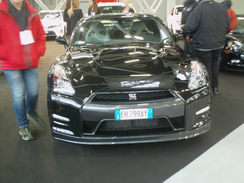 nissangtr2015.jpg